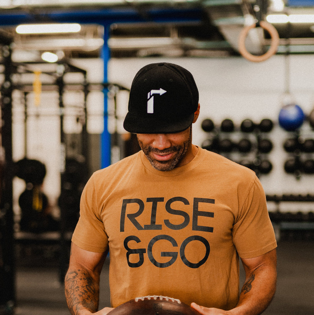 Camel Rise & Go Tee – Men’s Premium Cotton T-Shirt with Bold Motivational Design